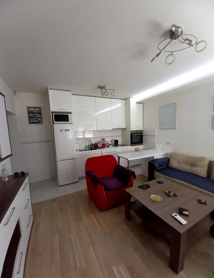 Skopje Contemporary Apartment Eksteriør billede